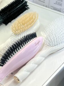 engraved lilac pink brush